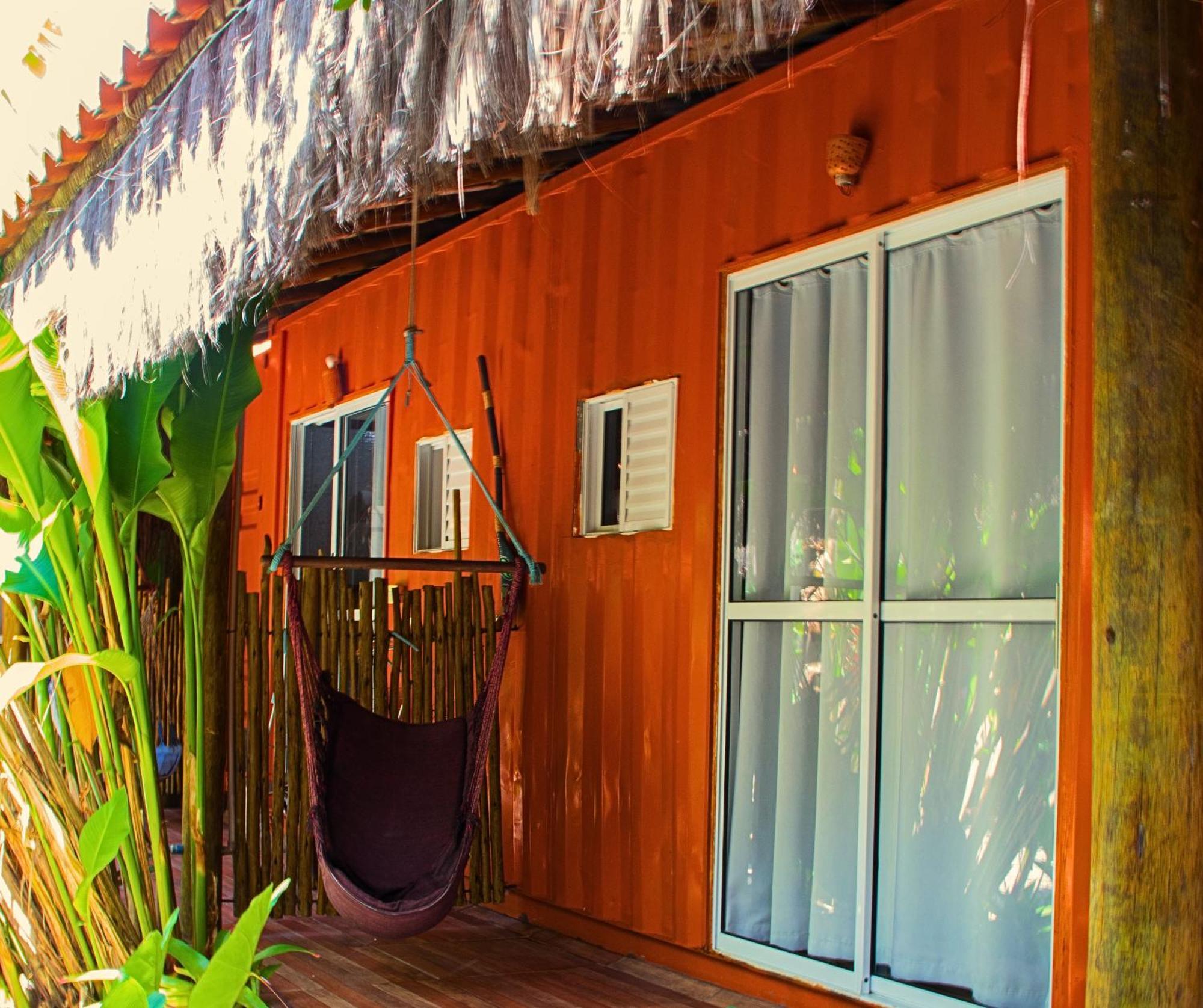 Pousada Papaya Container อูบาตูบา ภายนอก รูปภาพ